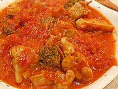 簡単♬鶏肉ときのこのトマトクリーム煮